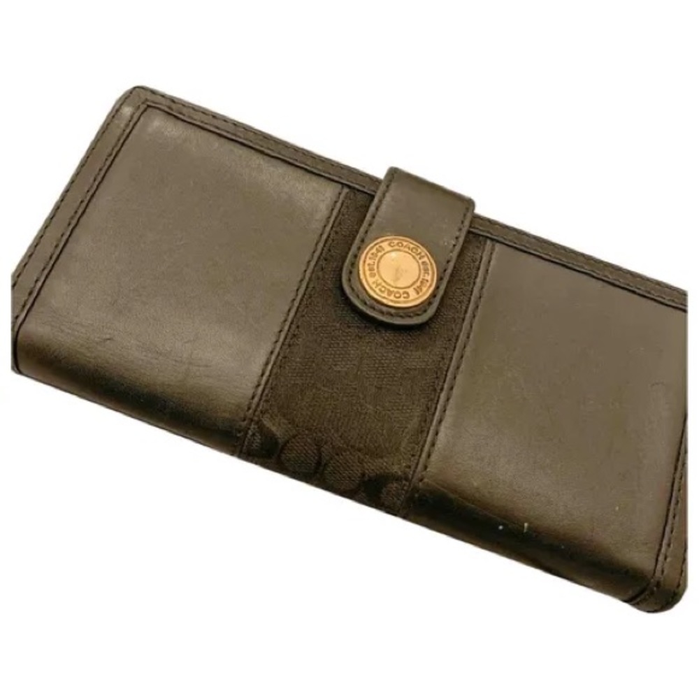 coach cream leather wallet